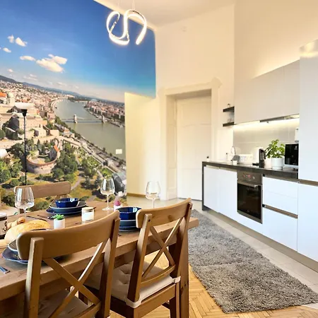 Cozy Family Budapest